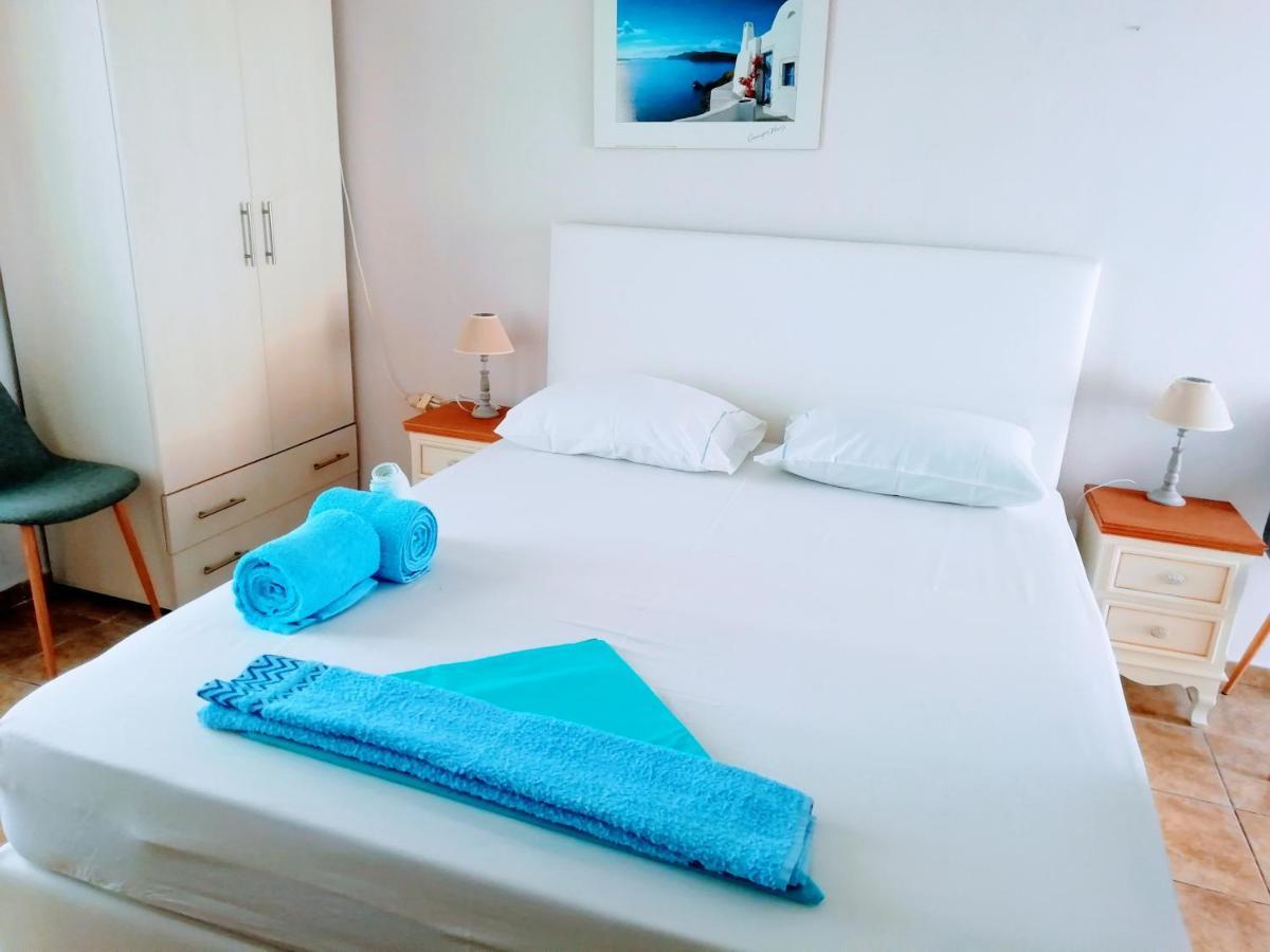 Logaras Seaview Apartment Eksteriør billede
