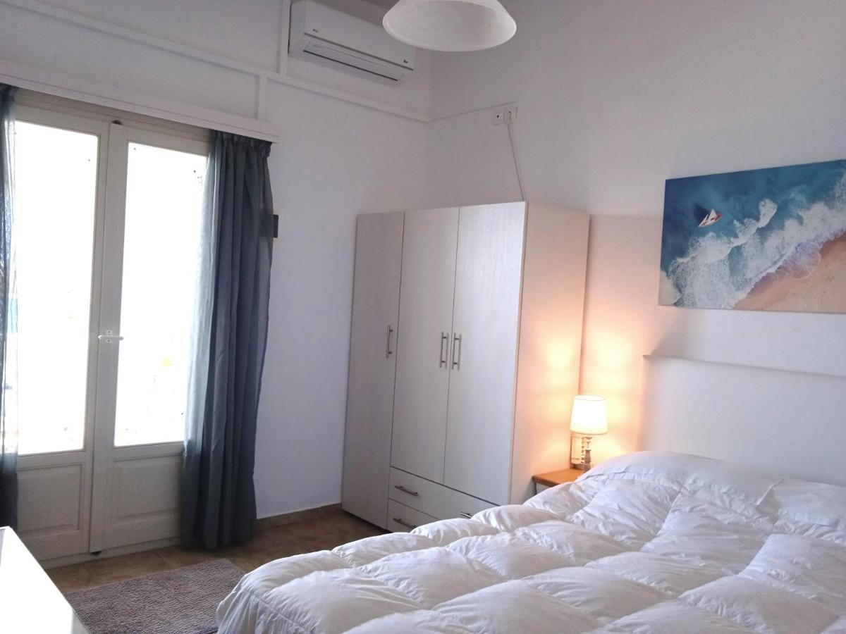 Logaras Seaview Apartment Eksteriør billede