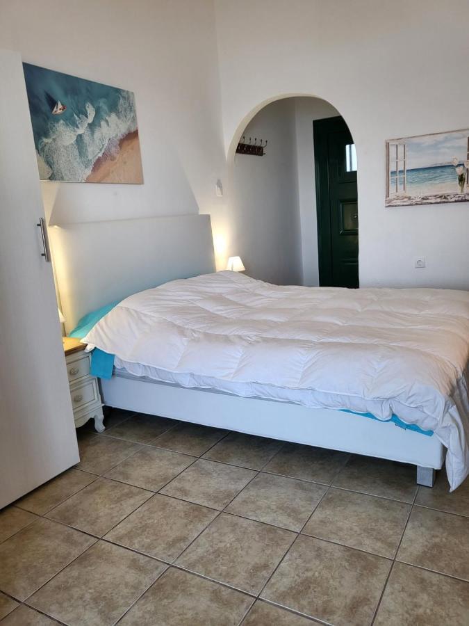 Logaras Seaview Apartment Eksteriør billede