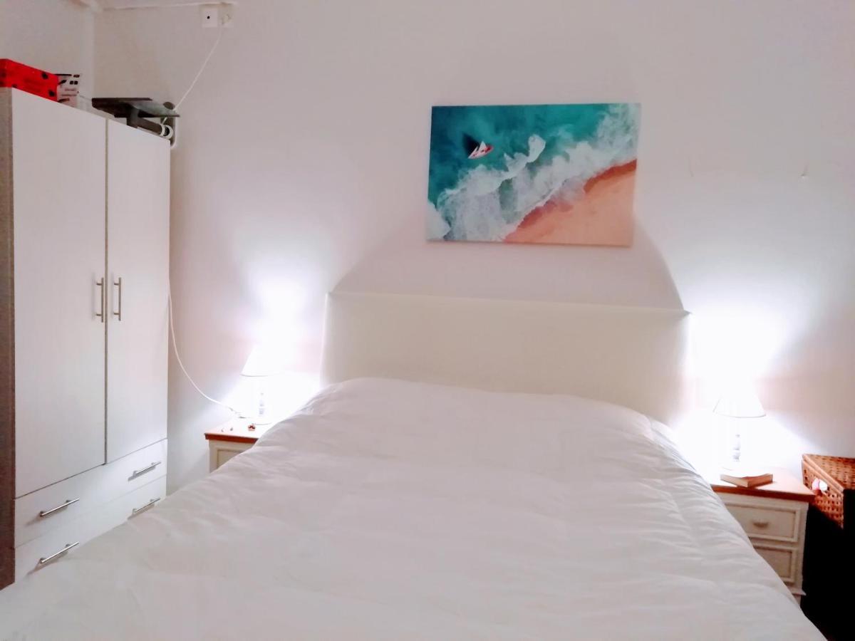 Logaras Seaview Apartment Eksteriør billede